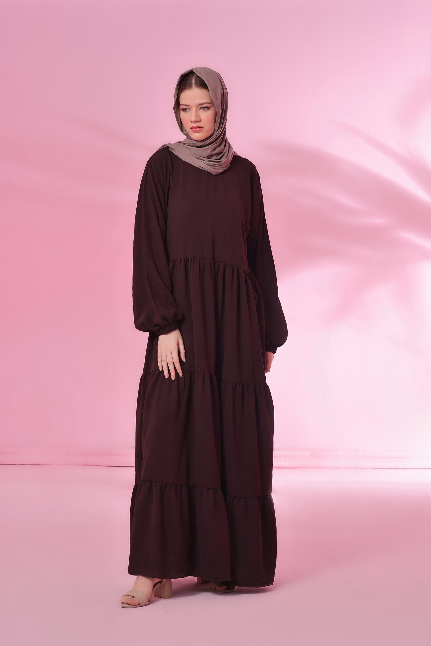 Textured Turkish 3 Tier Abaya - Dark Brown